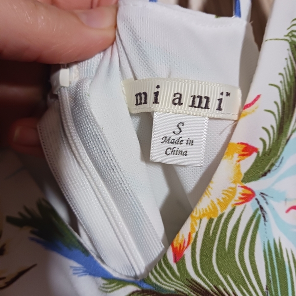 Francescas Maddyx by Mi ami Tropical Floral Hawiian Maxi Dress Size Small - Picture 9 of 14